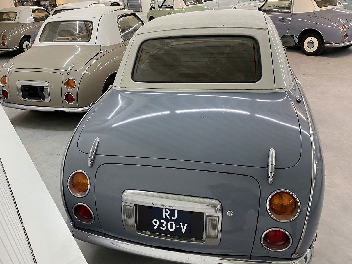 geimporteerd uit Japan is deze roestvrije Nissan Figaro - Afbeelding 3