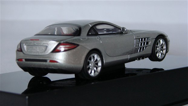 Auto Art Mercedes SLR Mc Laren 1:43 - 0