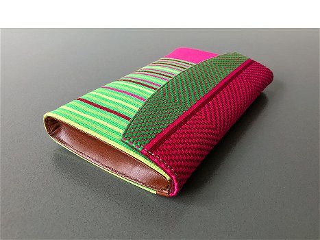 Handgemaakte clutch van exclusieve stof - 1