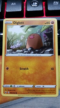 Diglett 92/202 Uncommon Sword & Shield - 0