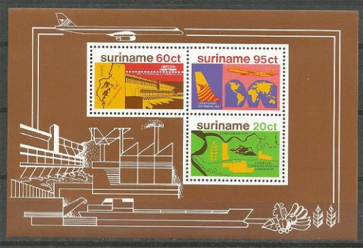 Republiek Suriname 139 (blok) postfris - 0