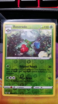 Roserade 4/202 (reverse) Rare Sword & Shield - 0