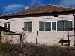 Een gezond woohuis met 2 slaapkamers, tuin omgeving Balchik