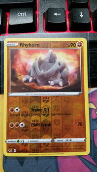 Rhyhorn 97/202 (reverse) Common Sword & Shield - 0