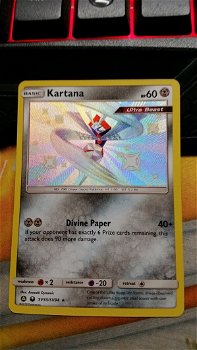 Kartana SV33/SV94 Shiny Rare S & M Hidden Fates - 0