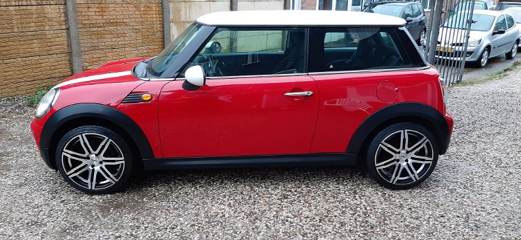 Mini Cooper 1.6i 16V Facelift 2007 - 0