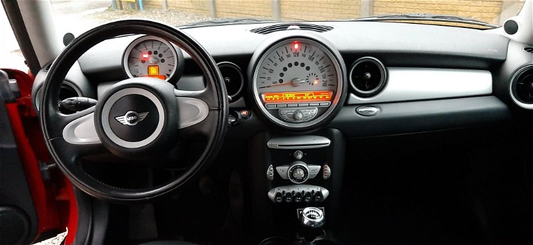 Mini Cooper 1.6i 16V Facelift 2007 - 6