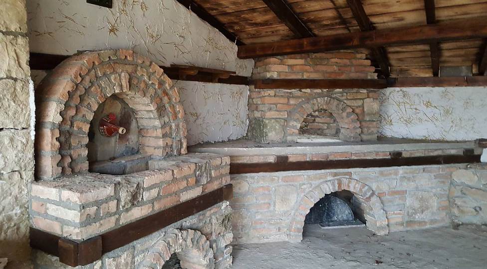 Een gerenoveerde rustieke woning slechts 40 km van de badplaats Varna - Afbeelding 5