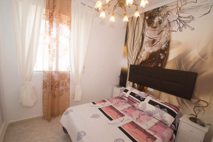 Vrijstaande villa met een zeer exotisch ontwerp aan de Costa Blanca - Afbeelding 2