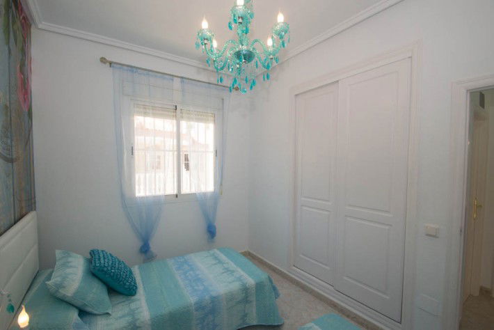Vrijstaande villa met een zeer exotisch ontwerp aan de Costa Blanca - Afbeelding 4