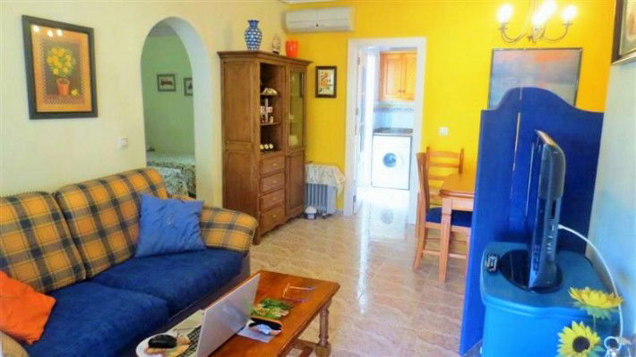 Duplex met drie verdiepingen gelegen in Nueva Torrevieja - Afbeelding 4
