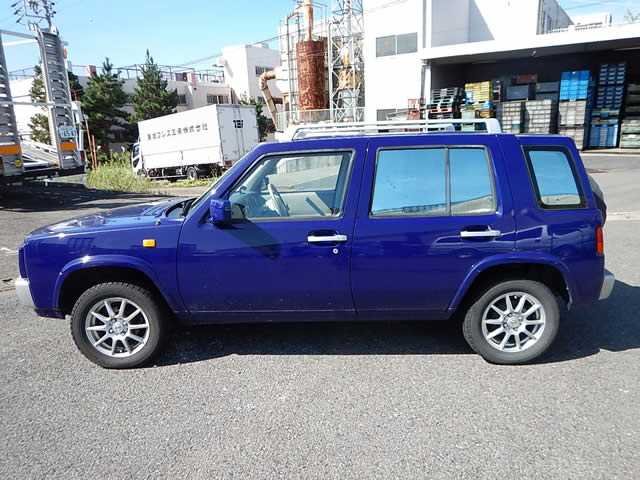 Unieke Nissan Rasheen 4x4 - Afbeelding 7