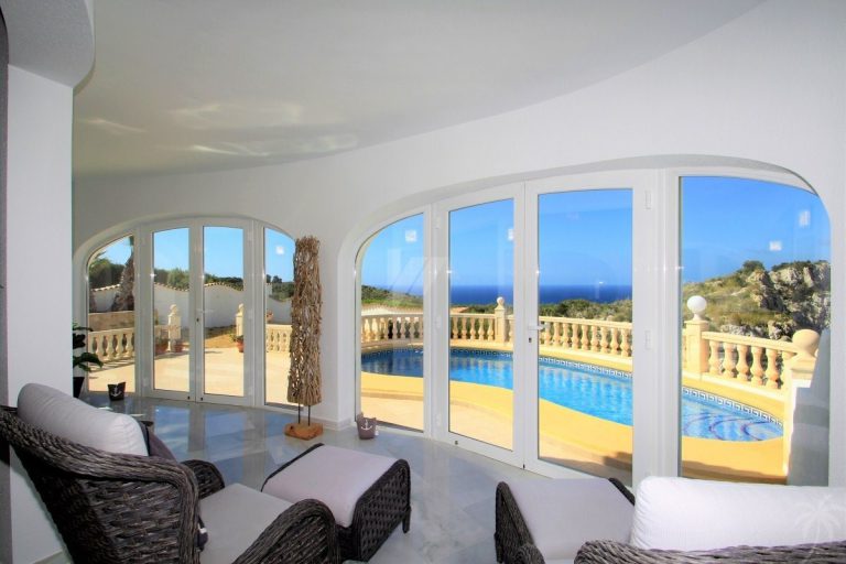 Uw gerenoveerde Villa in MORAIRA met super zeezicht en ruim eigen zwembad - Afbeelding 4