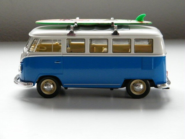 Volkswagen bus T1 Transsporter + Surfboard / Welly modelauto 1:24 - Afbeelding 6