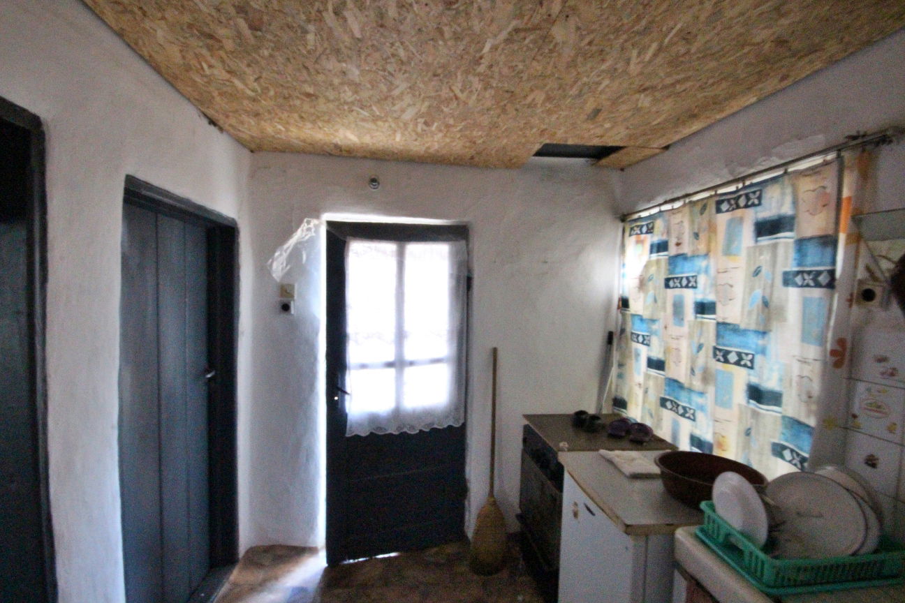 Goed bewoonbare goedkope woning, in de nabijheid van de Zwarte Zee - Afbeelding 3