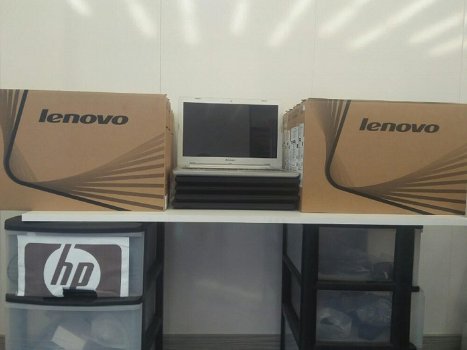 Partij Lenovo ideapad laptop Intel Core I3 ZO GOED ALS NIEUW - 4
