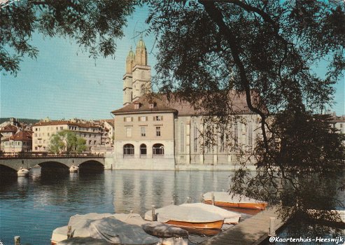 Zwitserland Zurich Blick auf Wasserkirche - 0