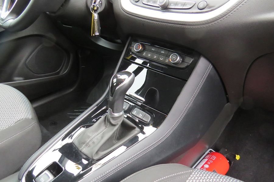 Opel Grandland X 1.2i Turbo Innovation Auto - 05 2019 - Afbeelding 7