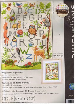 Borduurpakket Woodland Alphabet van Dimensions - 0