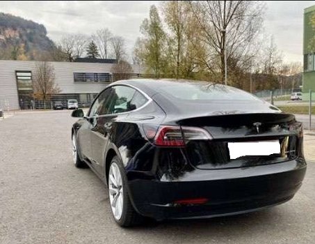 Tesla Model 3 Electric car 2019 - 2