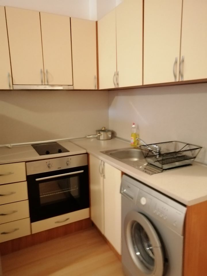 Een gemeubelde studio in Sunny Beach te huur - Afbeelding 2