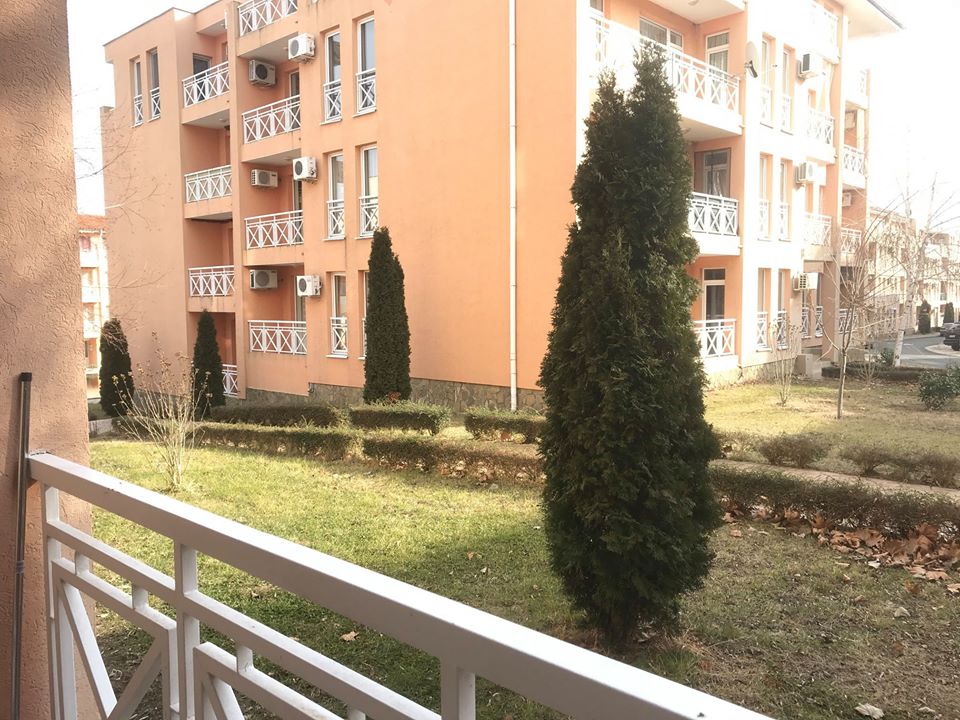 Een gemeubelde studio in Sunny Beach te huur - Afbeelding 3