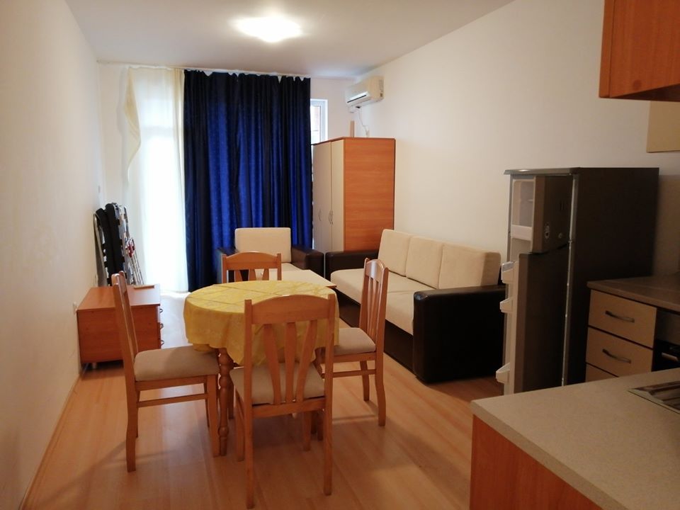 Een gemeubelde studio in Sunny Beach te huur - Afbeelding 5