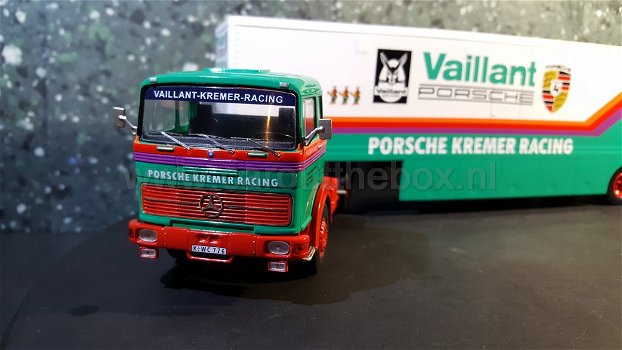 Mercedes PORSCHE transporter 1:43 Ixo - 1