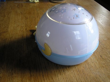 Chicco first dreams projector - de baby valt in slaap, bij de rustgevende muziek - 0