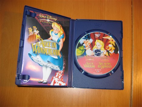 Walt Disney Classics: Alice in Wonderland Dvd - 1