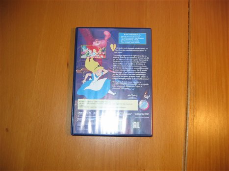 Walt Disney Classics: Alice in Wonderland Dvd - 2