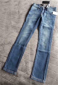 ### Nieuw : Mooie jeansbroek van Cars.(146) ### - 2