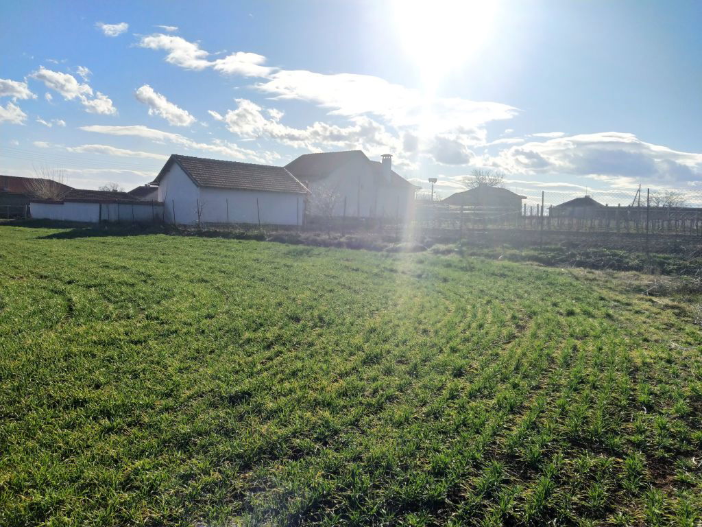 Een perceel bouwgrond van 1.950 m² - Afbeelding 3