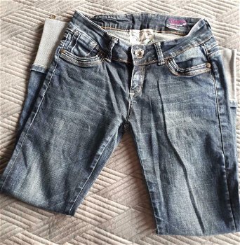 ### Hele leuke jeans broek van Vingino.(176)### - 3