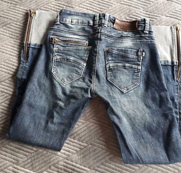 ### Hele leuke jeans broek van Vingino.(176)### - 4