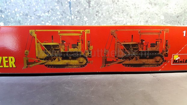 U.S. Bulldozer CATERPILLAR 1:35 Miniart - 1