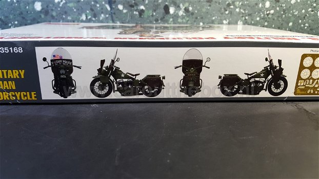 Harley Davidson with military policeman 1:35 Miniart - 1