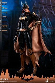 Hot Toys Batman Arkham Knight Batgirl VGM40 - 4