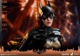 Hot Toys Batman Arkham Knight Batgirl VGM40 - 6 - Thumbnail