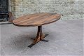 Ovale walnoten tafel 220x110cm - 2 - Thumbnail