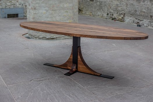 Walnoten ovale tafel 200x100cm Meubelfabriek Westra - 0