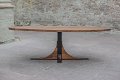 Walnoten ovale tafel 200x100cm Meubelfabriek Westra - 4 - Thumbnail