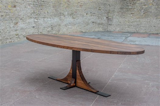 Walnoten ovale tafel 200x100cm Meubelfabriek Westra - 7