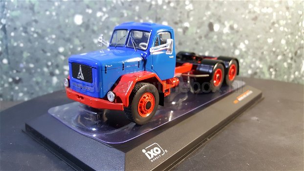 Magirus-Deutz Jupiter blauw 1:43 Ixo - 1