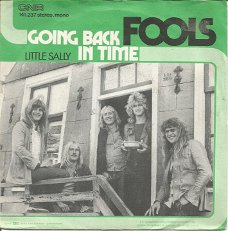 Fools ‎– Going Back In Time *1973) VOLENDAM