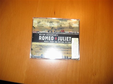 Romeo + Juliet Julia Filmmuziek 1 & 2 slipcase Fotokaarten - 4