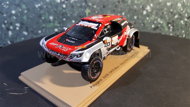 Peugeot 3008 #333 Easy rally dakar 1:43 Spark - 1