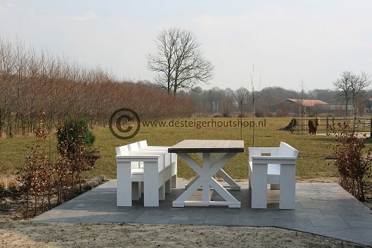 Tuintafel,tuinstoel,tuinbank,tuinmeubelen op maat gemaakt. - 1