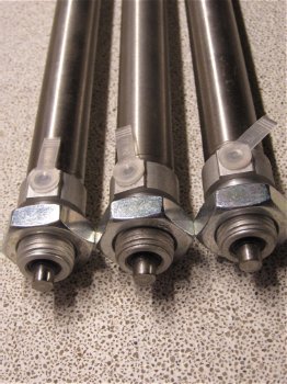 Lucht cilinders 570842 FESTO DSNU-X-16 200-P-A-K201 - 1