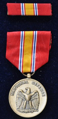 Amerikaanse National Defense Service Medaille + baton